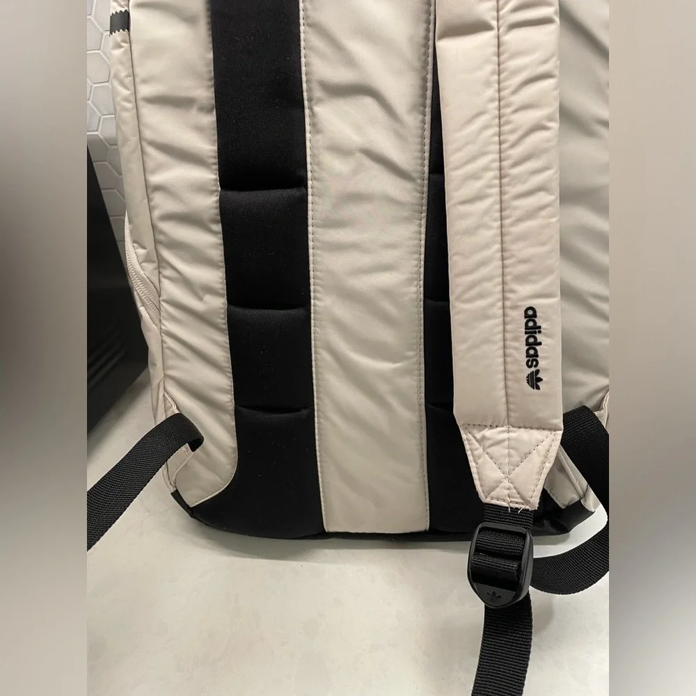 Adidas National Backpack Beige - Picture 5 of 12